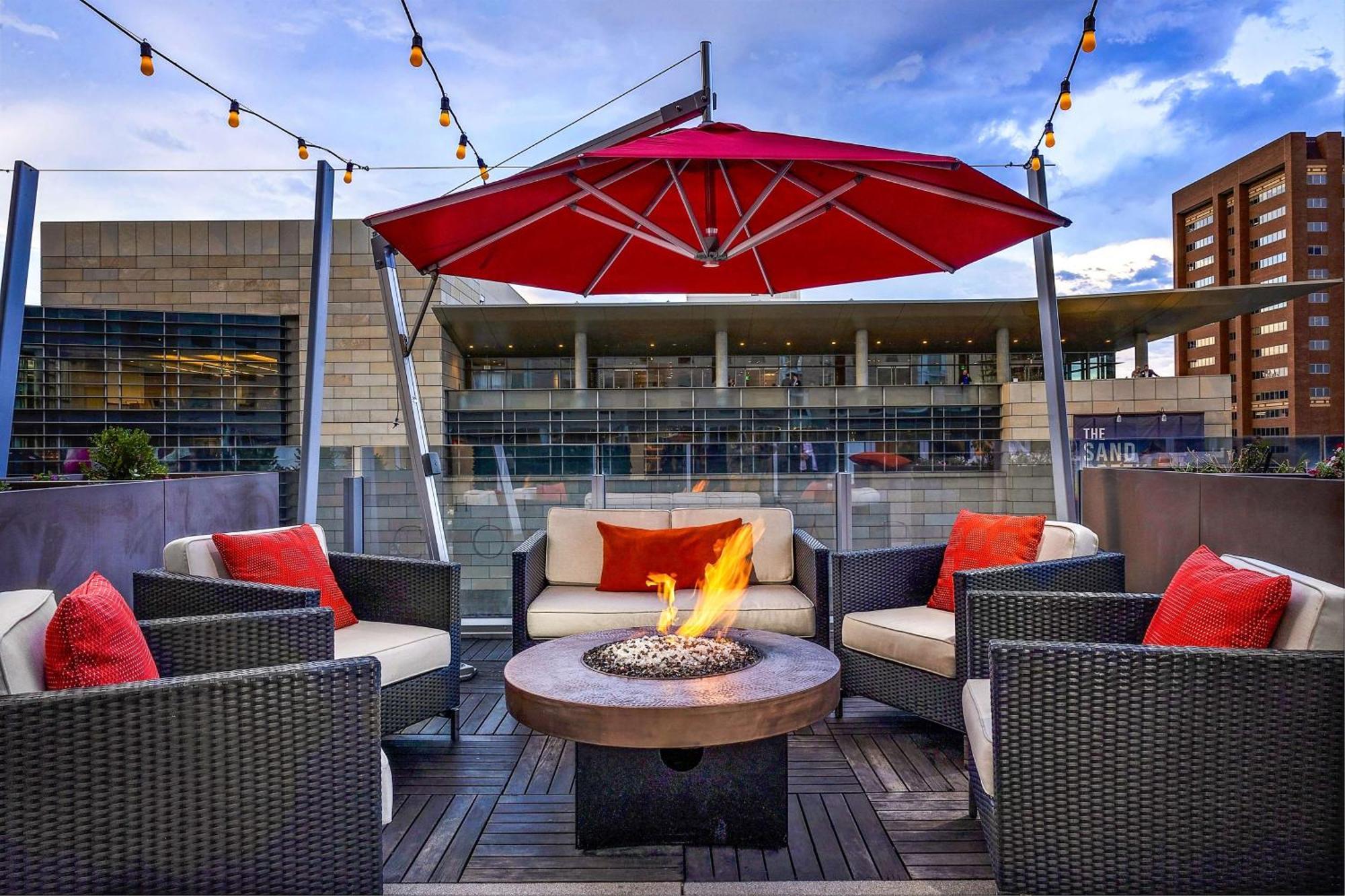 The Art Hotel Denver, Curio Collection By Hilton Ngoại thất bức ảnh